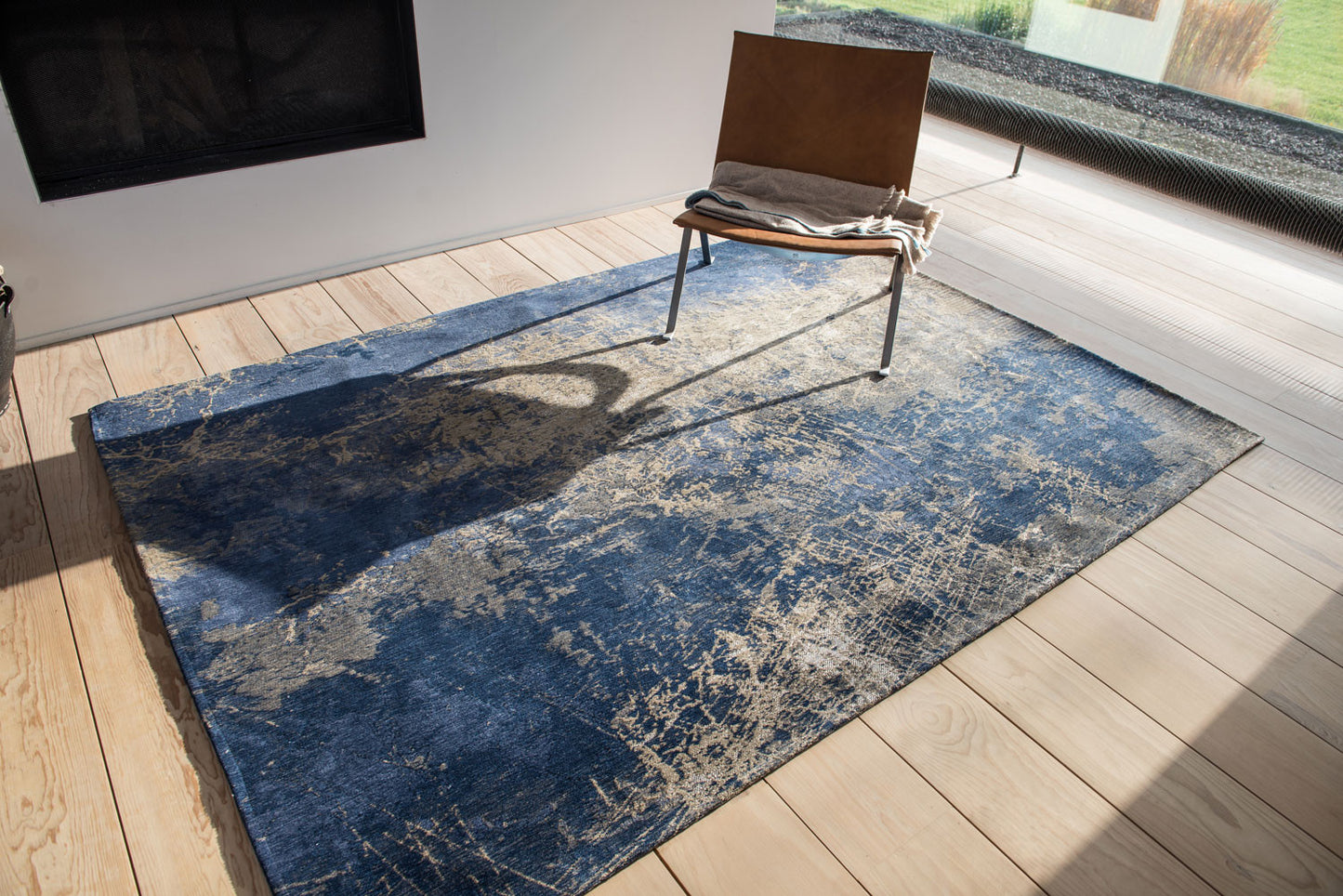 6' X 8' Blue and Gray Abstract Non Skid Area Rug