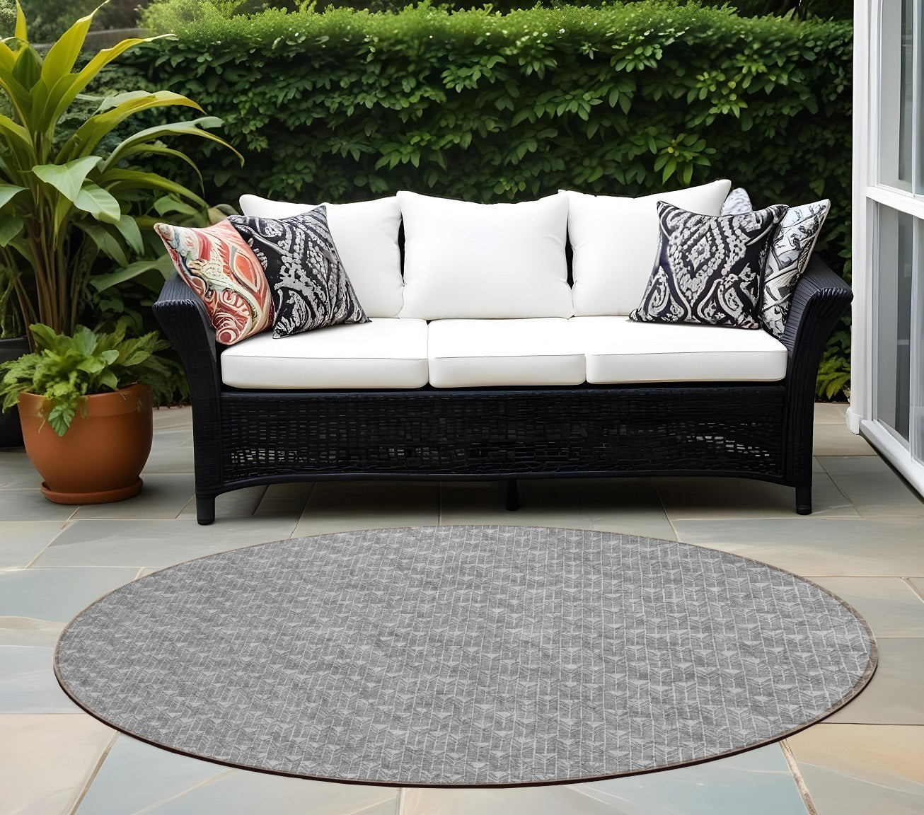 8' Round Gray Round Geometric Washable Non Skid Indoor Outdoor Area Rug