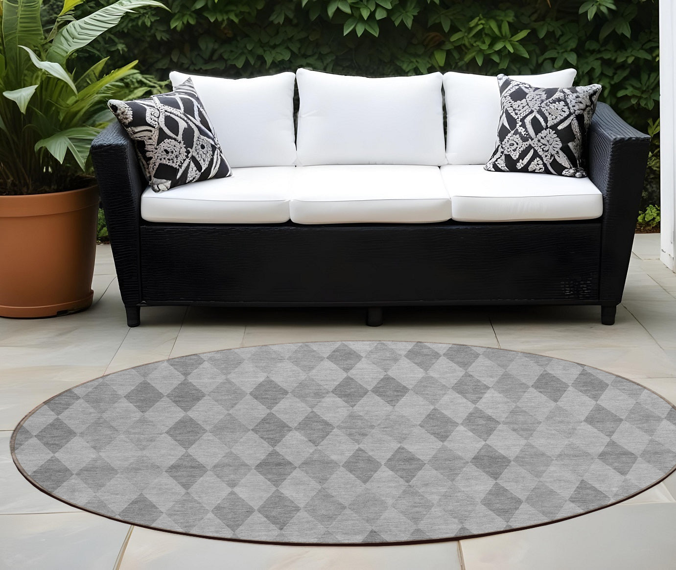 8' Round Gray Round Geometric Washable Non Skid Indoor Outdoor Area Rug